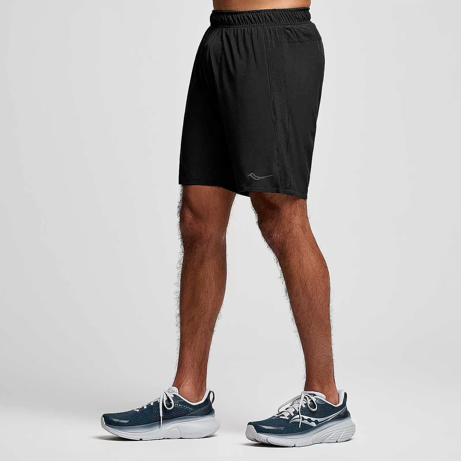 Bottoms<Saucony Outpace 7\" Short Black