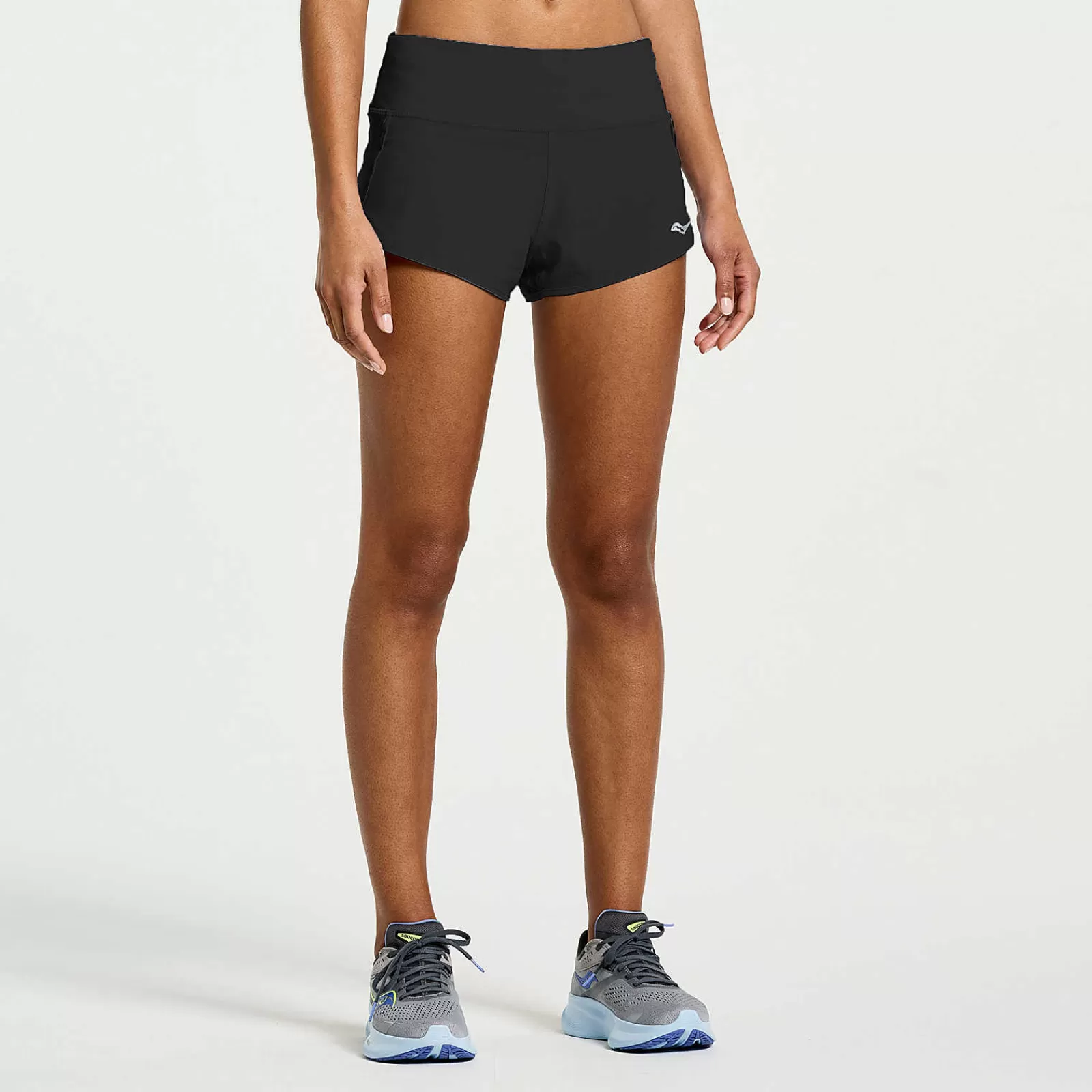 Bottoms<Saucony Outpace 2.5\" Split Short Black