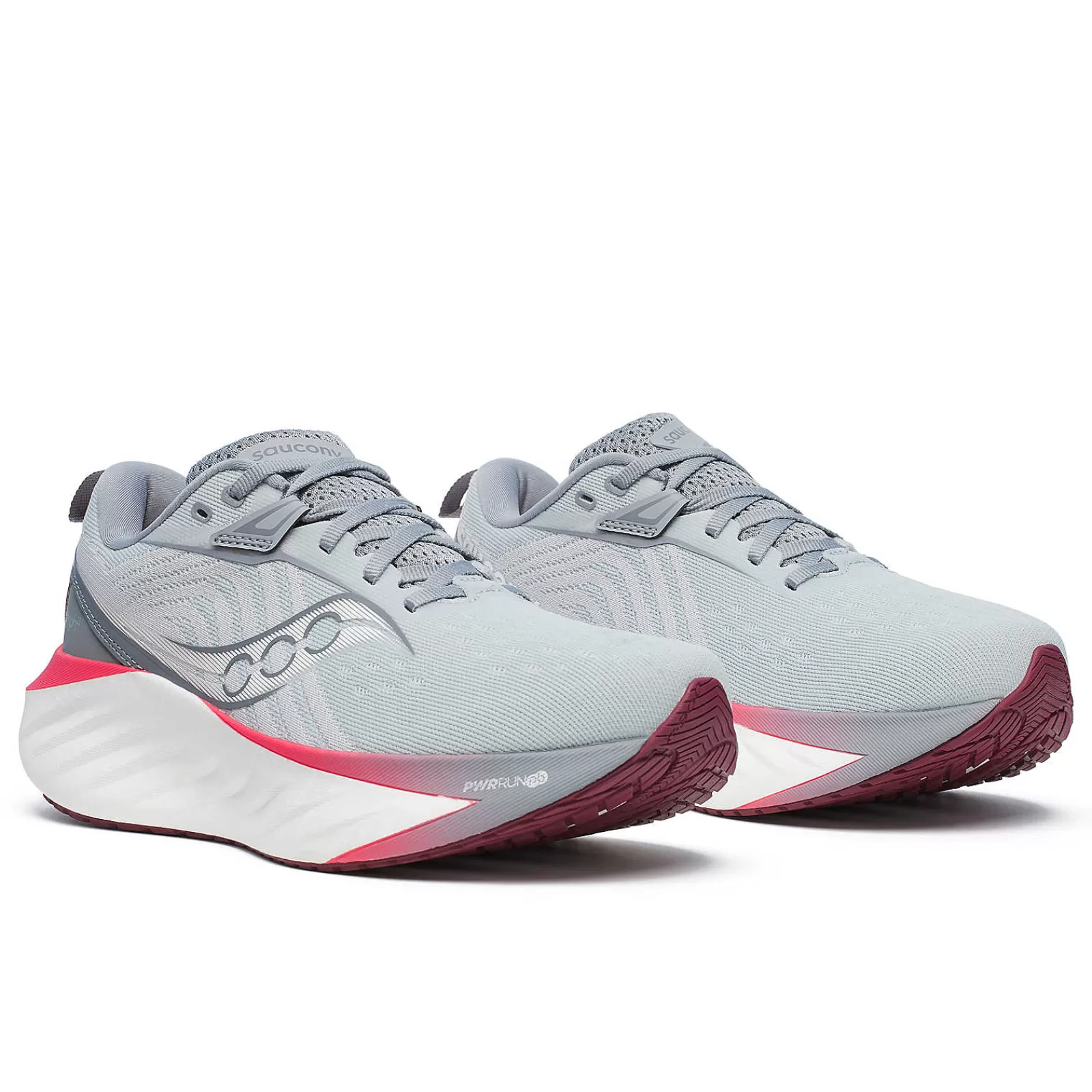 Walking<Saucony Triumph 22